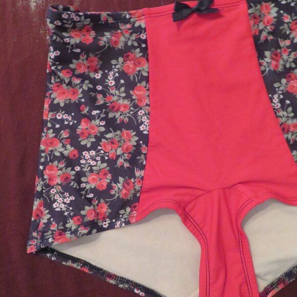 Sugar Doll | Size Large | Eliza Retro High Waisted Floral Swim Bikini Bottom - Picture 6 of 11